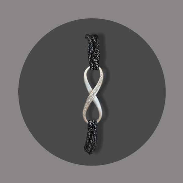 Armband Infinity Silber mit Brillanten
