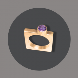 Ring eckig Silber goldplattiert mit Amethyst