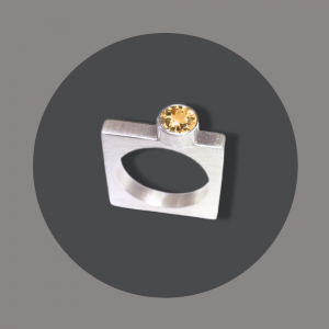 Ring eckig mit Citrin