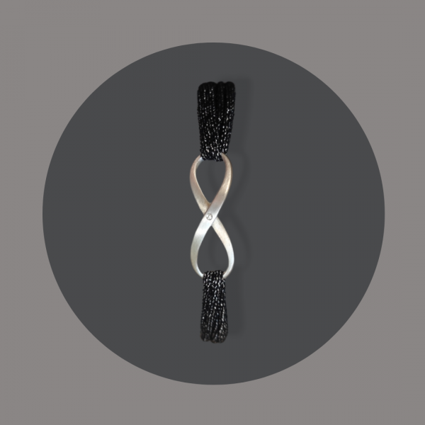 Armband Infinity Silber mit Brillant